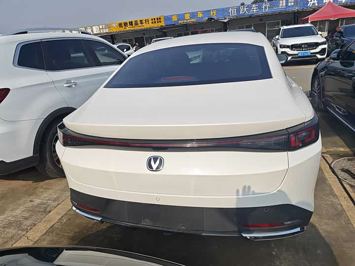 Changan Eado Plus 2025 2025款 蓝鲸 1.5T 高能版