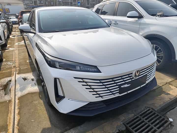 Changan Eado Plus 2025 2025款 蓝鲸 1.5T 高能版