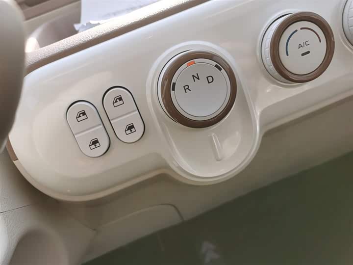 Bestune Pony 2026 2026款 222km 炫彩马