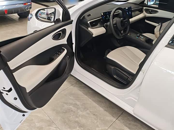 BYD Seal 05 DM-i Hybrid 2025 2025款 DM-i 智驾版 55KM豪华型