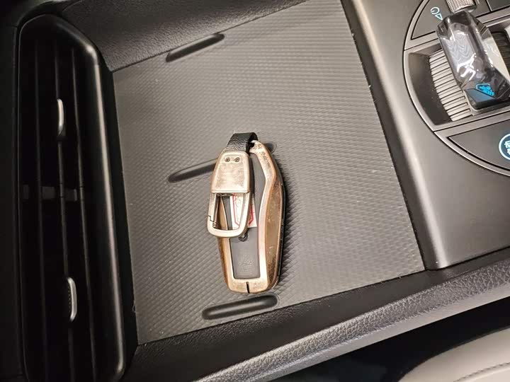 BYD Seal 05 DM-i Hybrid 2025 2025款 DM-i 智驾版 55KM豪华型