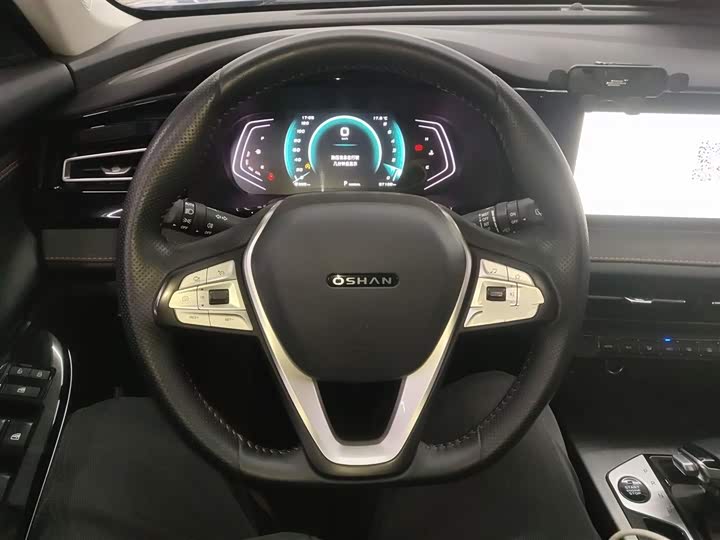 Changan Oshan X7 Plus 2022 2022款 1.5T 蓝鲸版自动尊贵型