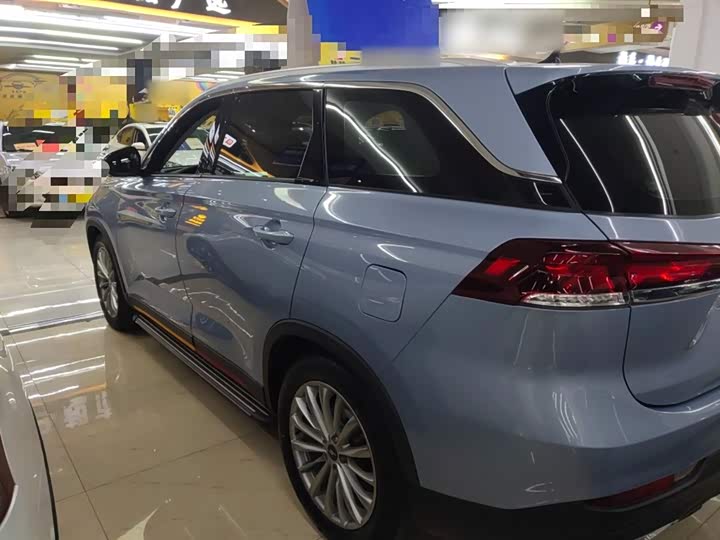 Changan Oshan X7 Plus 2022 2022款 1.5T 蓝鲸版自动尊贵型