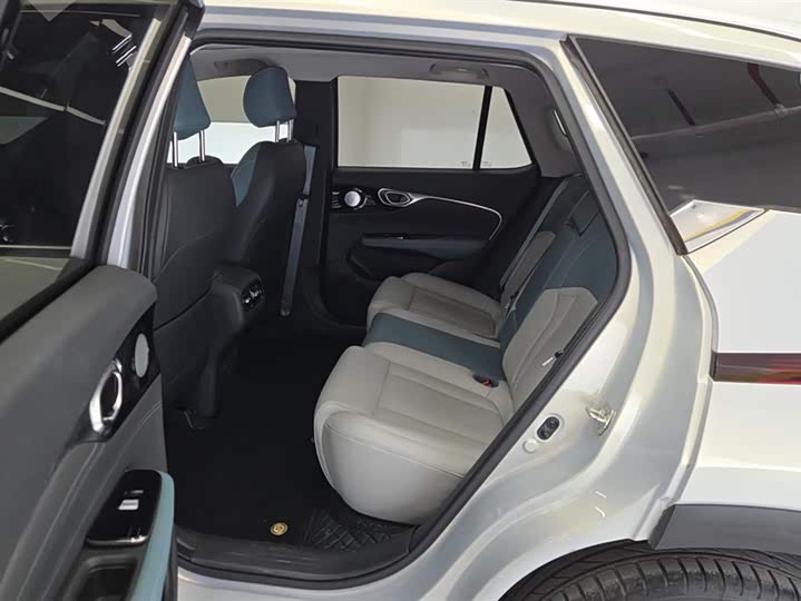 GAC Aion V 2024 2024款 Plus 70 星耀版 磷酸铁锂