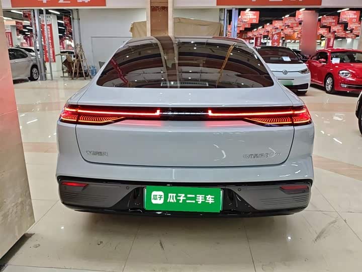 Geely Galaxy Starshine 8 EM-i 2025 2025款 130km EM-i 旗舰版