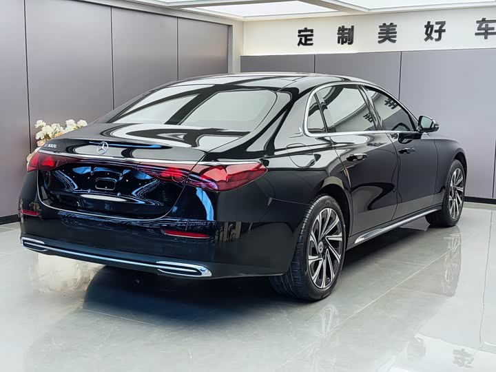 Mercedes-Benz E-Class 2025 2025款 E 300 L 豪华型
