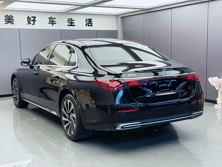 Mercedes-Benz E-Class 2025 2025款 E 300 L 豪华型