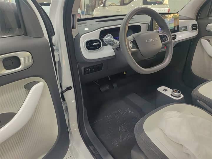 Geely Galaxy Panda Mini 2025 2025款 熊猫mini 210km 元气熊