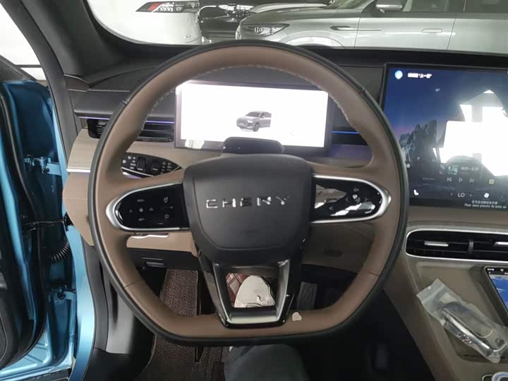 Chery Tiggo 8 Plus C-DM 2025 2025款 1.5T 116km 尊贵型 5座