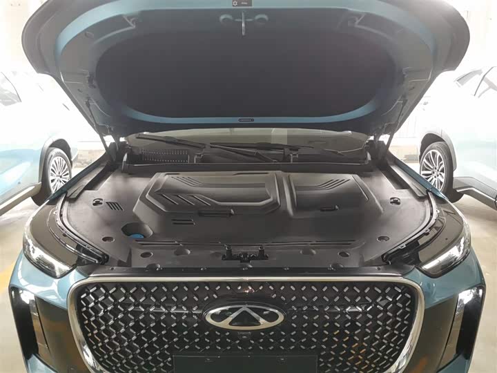 Chery Tiggo 8 Plus C-DM 2025 2025款 1.5T 116km 尊贵型 5座