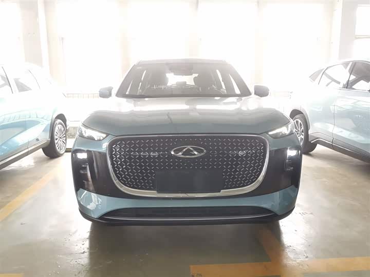 Chery Tiggo 8 Plus C-DM 2025 2025款 1.5T 116km 尊贵型 5座