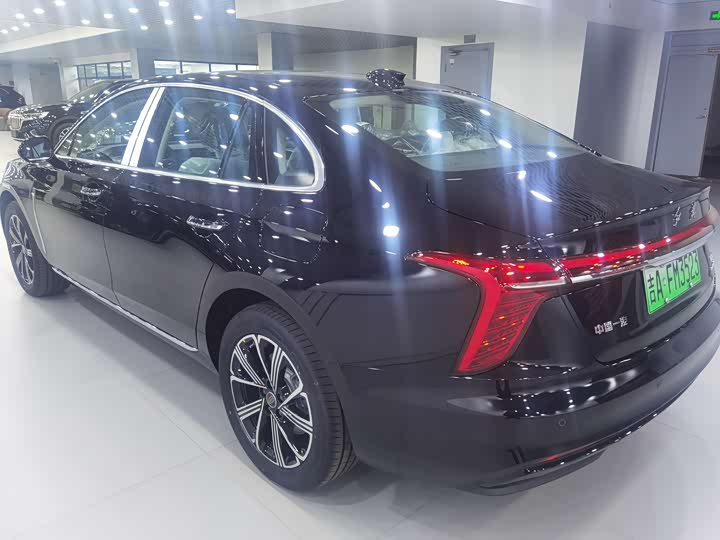 Hongqi H5 Hybrid 2025 2025款 130 超混版