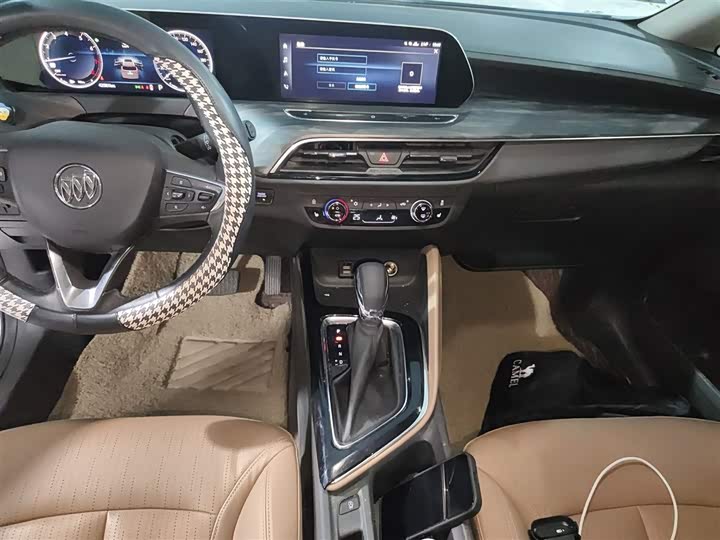 Buick GL6 2021 2021款 323T 轻混动互联豪华型