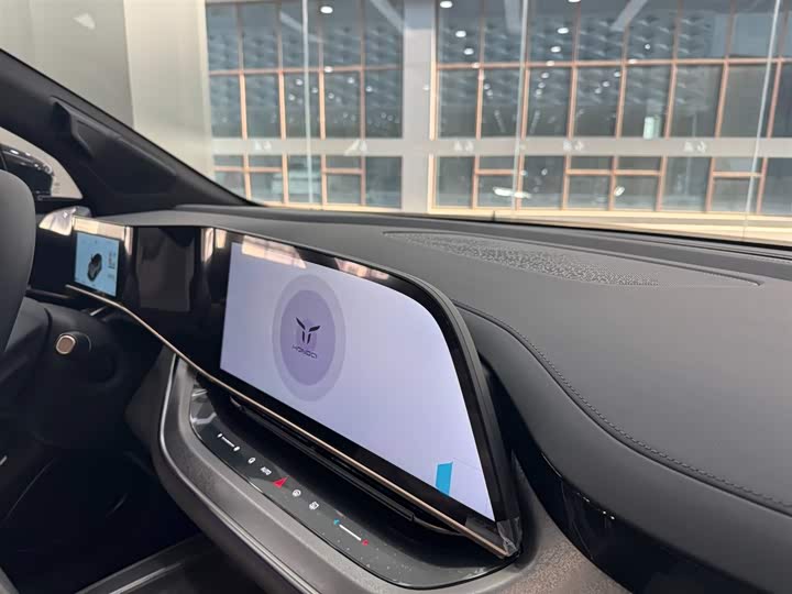 Hongqi EHS7 (Tiangong 08) 2025 2025款 605先锋版