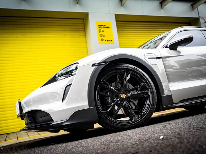 Porsche Taycan 2022 2022款 Taycan 4 Cross Turismo