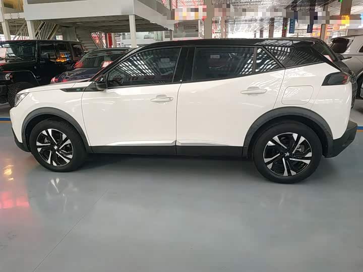 Peugeot e2008 2020 2020款 锋尚版