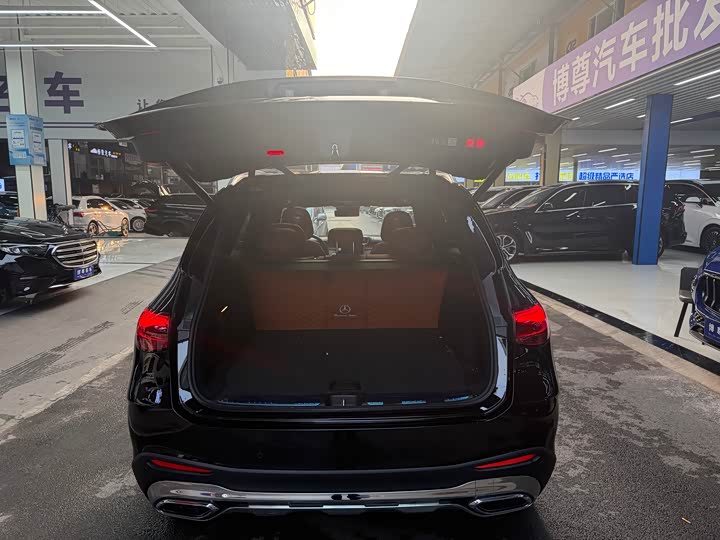 Mercedes-Benz GLC-Class 2025 2025款 GLC 300 L 4MATIC 动感型 5座