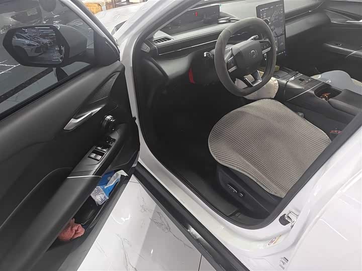 Changan Qiyuan (Nevo) A05 2025 2025款 真香版 70 超越型