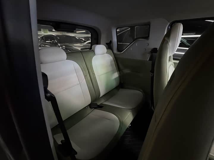 Geely Galaxy Panda Mini 2025 2025款 210km 熊猫骑士