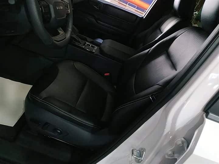 Toyota Prado 2025 2025款 2.4T 穿越BX版 5座