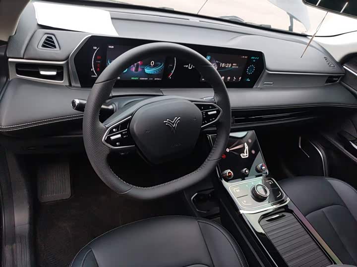 Hozon U 2023 2023款 哪吒U-Ⅱ 400 U秀版 三元锂