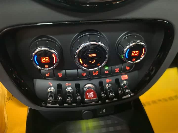 Mini Clubman JCW 2021 2021款 2.0T JOHN COOPER WORKS ALL-IN