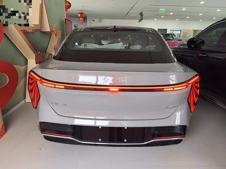 Hongqi EH7 2025 2025款 600 智选版