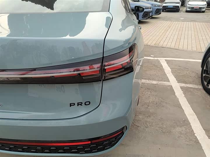 Volkswagen Passat 2025 2025款 Pro 380TSI 星空龙尊版