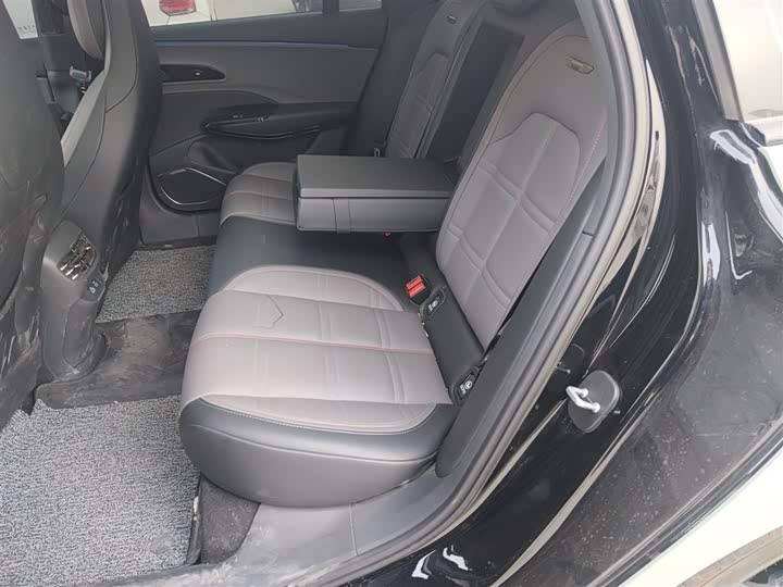 Hongqi EH7 2025 2025款 600 智选版