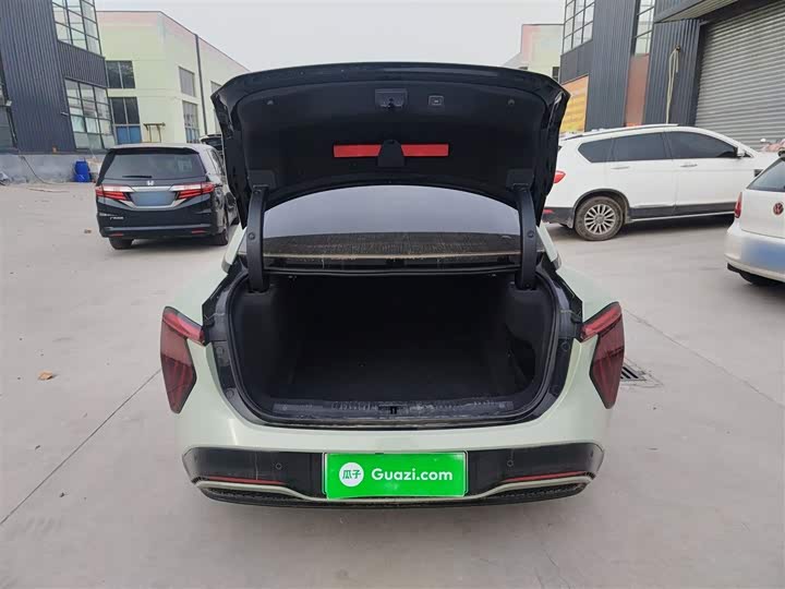 Hongqi EH7 2025 2025款 600 智选版