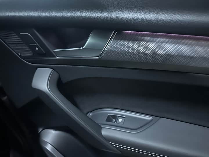 Audi Q5L Sportback 2022 2022款 40 TFSI 豪华型