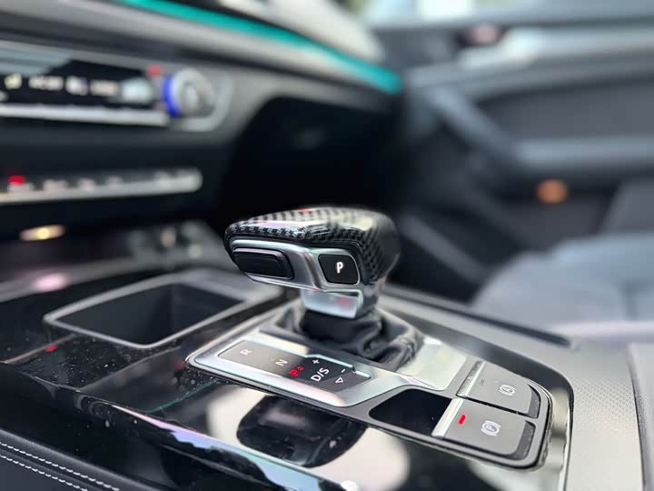 Audi Q5L Sportback 2022 2022款 40 TFSI 豪华型