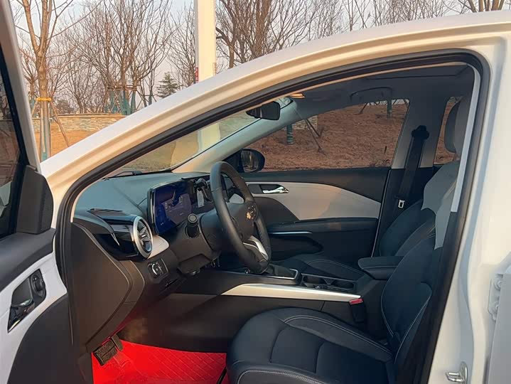 Chevrolet Monza 2024 2024款 1.5L 双离合悦享版