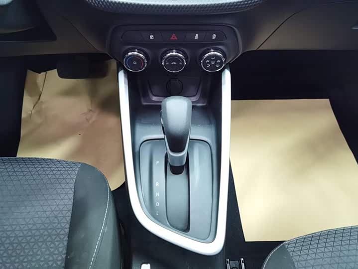 Chevrolet Onix (Cavalier) 2021 2021款 325T 自动欣悦版