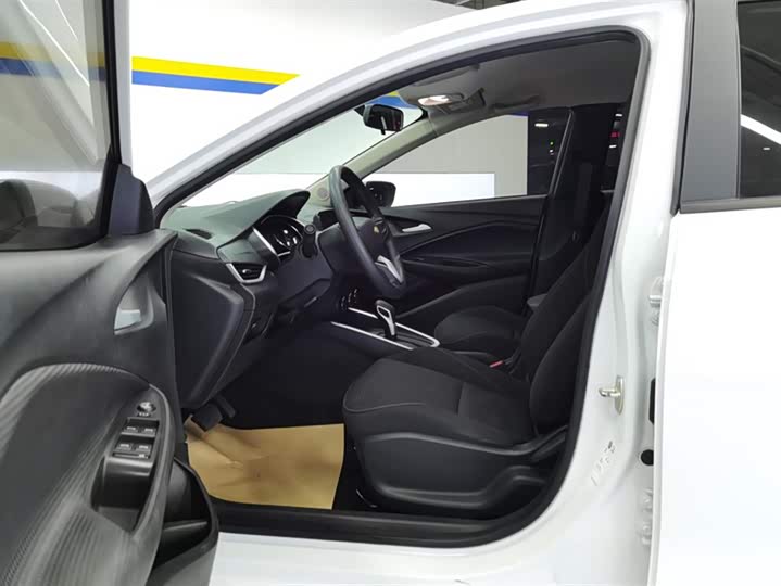 Chevrolet Onix (Cavalier) 2021 2021款 325T 自动欣悦版