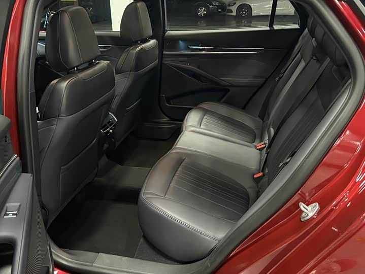 Ford Mondeo 2025 2025款 2.0T EcoBoost 至尊型