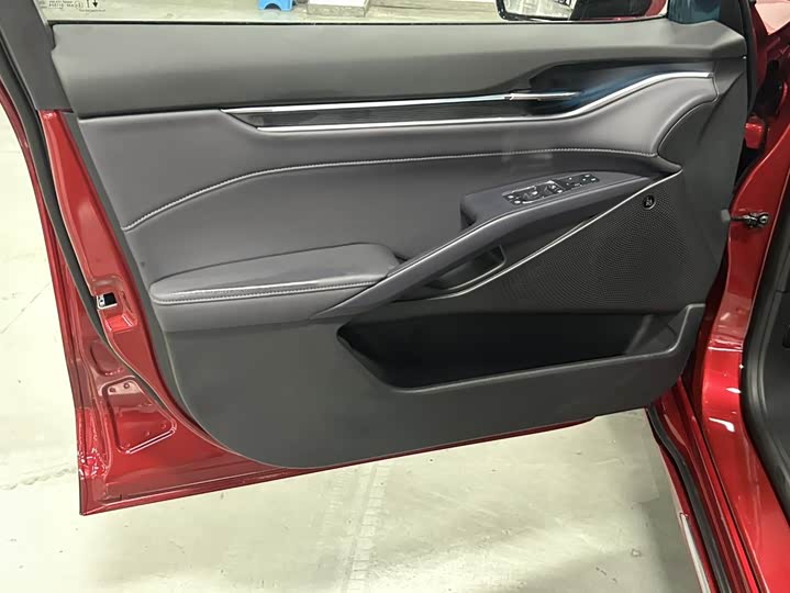 Ford Mondeo 2025 2025款 2.0T EcoBoost 至尊型