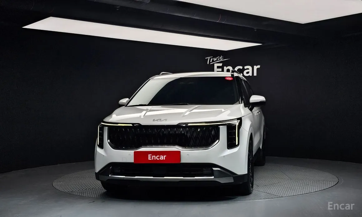 Kia Carnival 2023 9-Seater Signature