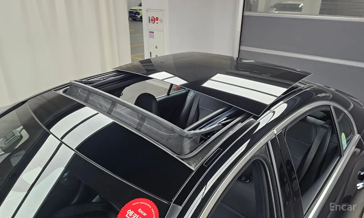 Mercedes-Benz C-Class 2022 C200 Avantgarde