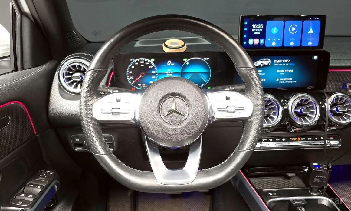 Mercedes-Benz EQB 2022 EQB300 4MATIC AMG Line