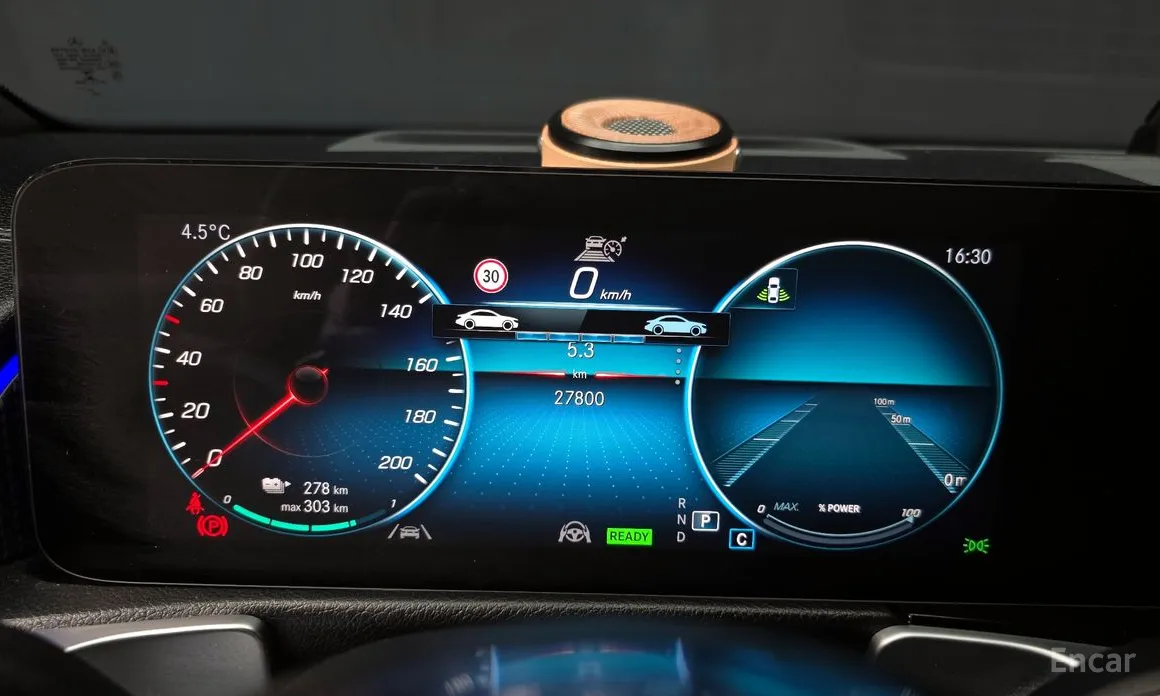 Mercedes-Benz EQB 2022 EQB300 4MATIC AMG Line