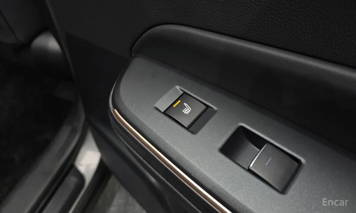 Toyota Crown 2023 2.5 4WD Hybrid