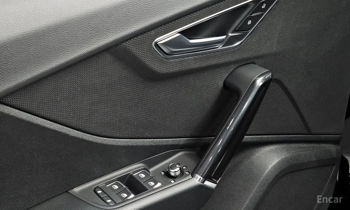 Audi Q2 2017 35 TDI Premium