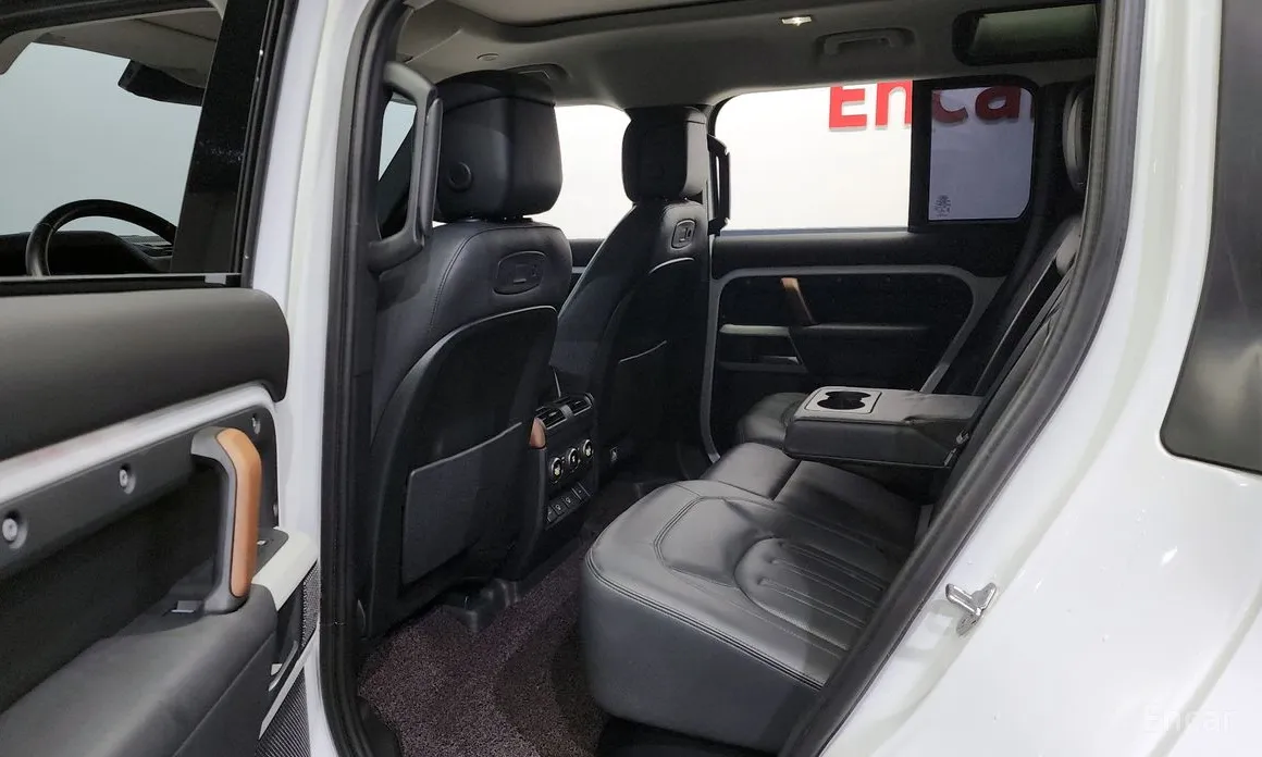 Land Rover Defender 2020 110 D300 HSE