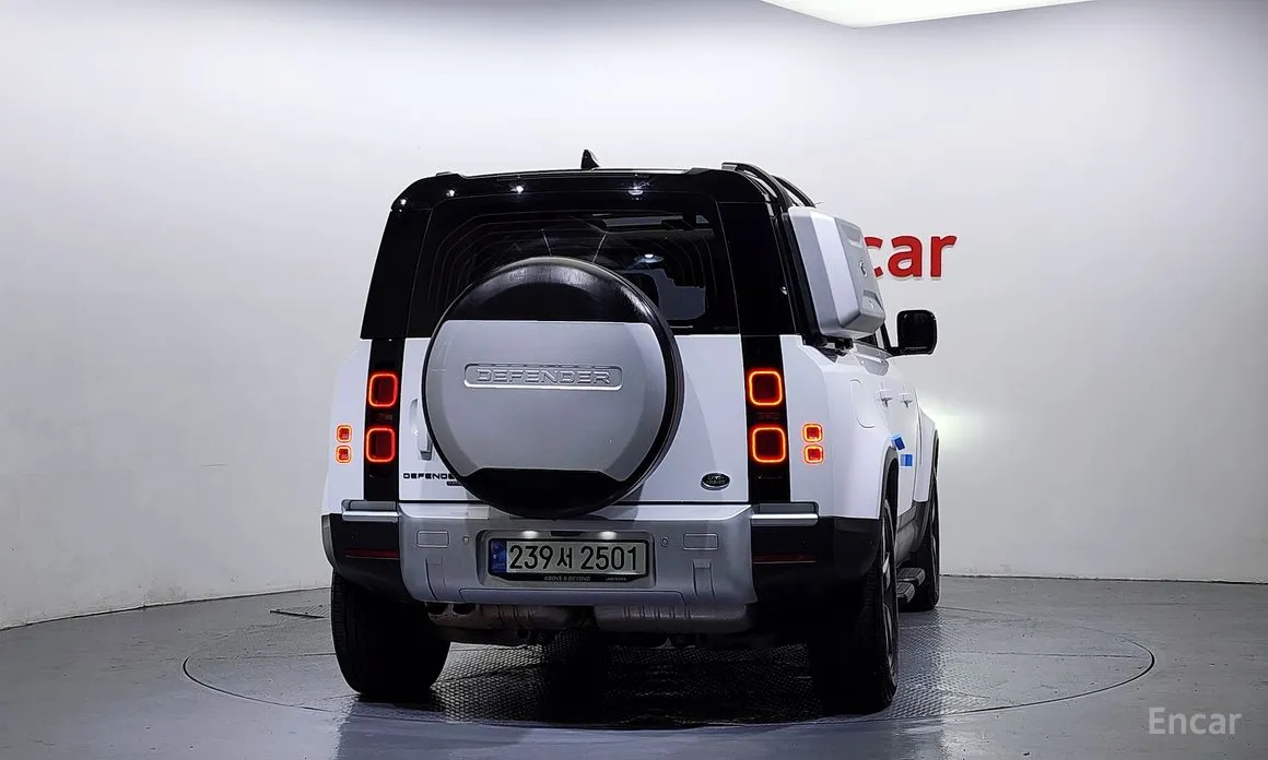 Land Rover Defender 2020 110 D300 HSE