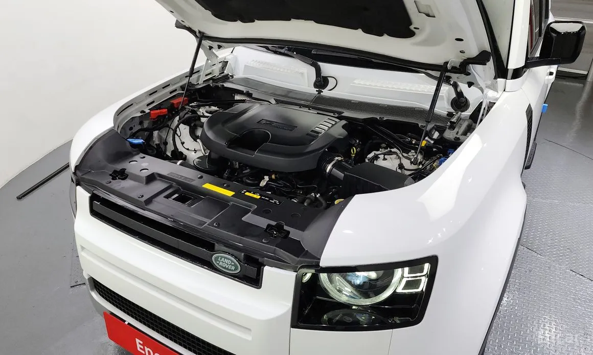 Land Rover Defender 2020 110 D300 HSE