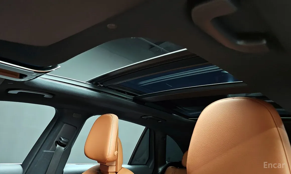 Mercedes-Benz GLC-Class 2023 GLC 300 4MATIC Avantgarde