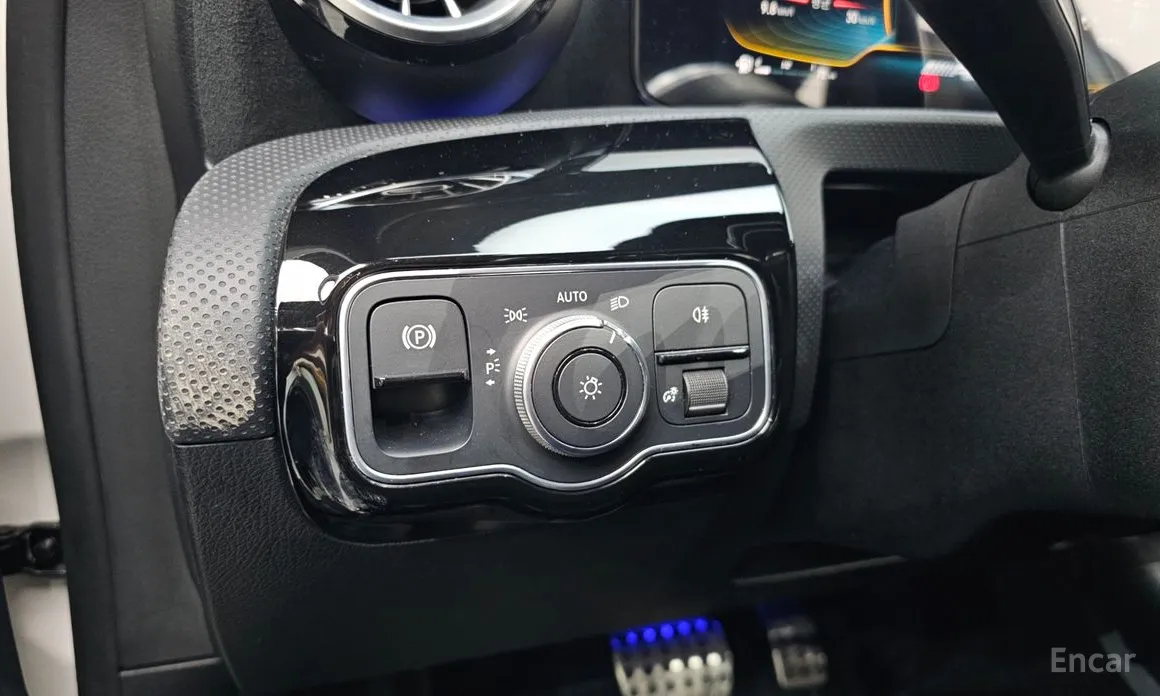 Mercedes-Benz A-Class 2019 AMG A35 4MATIC Sedan