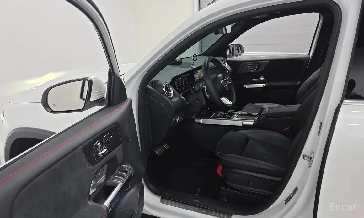 Mercedes-Benz GLB-Class 2020 GLB250 4MATIC