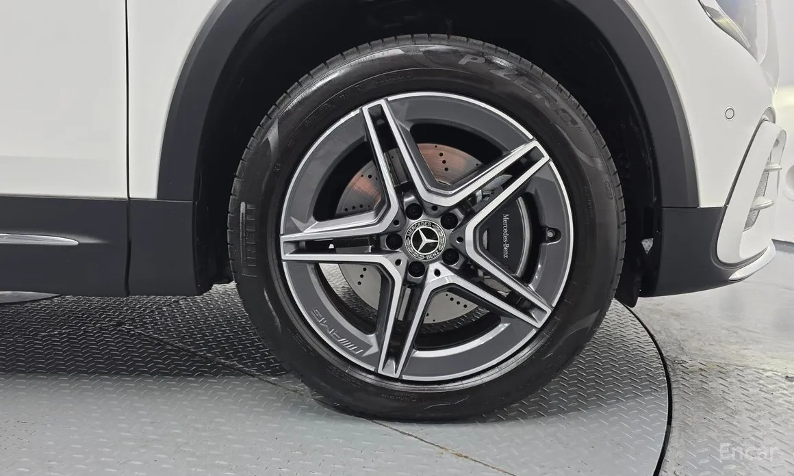 Mercedes-Benz GLB-Class 2020 GLB250 4MATIC